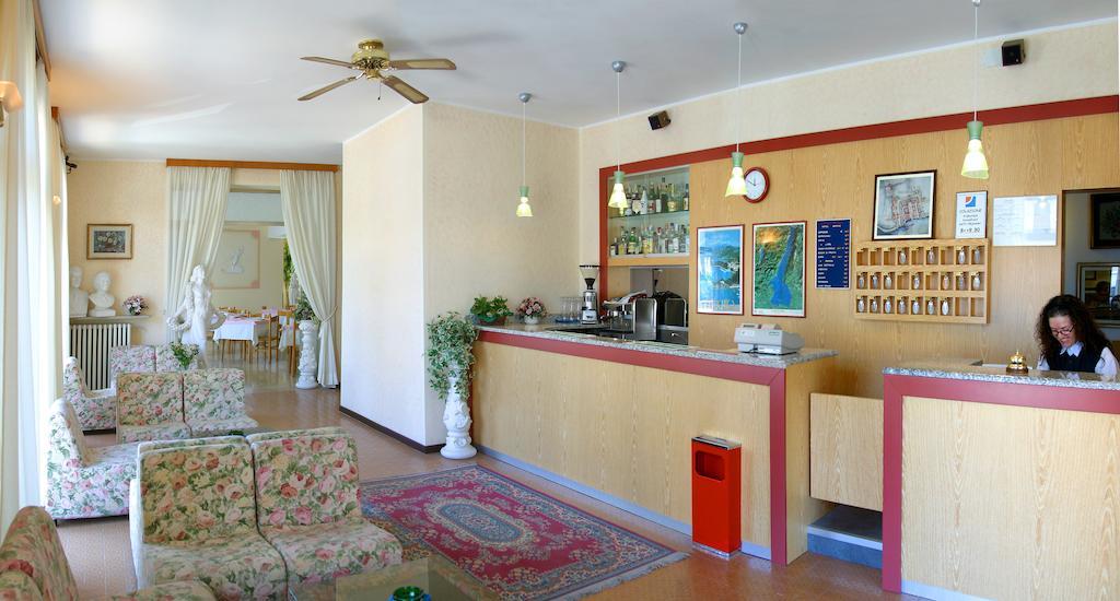 Hotel Marina Bardolino Exteriör bild