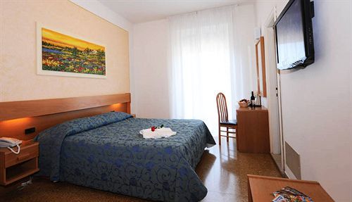 Hotel Marina Bardolino Exteriör bild